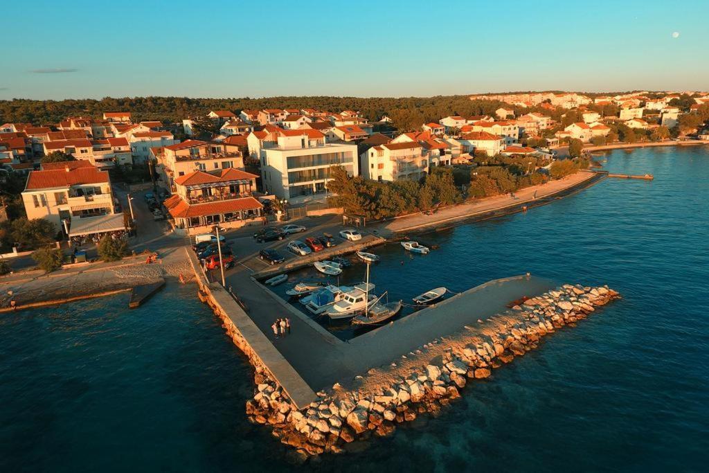 Peaceful Apartment 30 Meters From Sea Zadar Eksteriør bilde